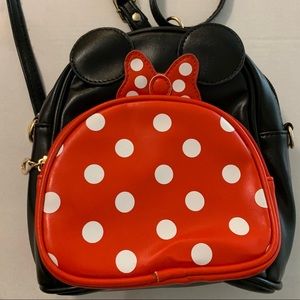 Minnie mouse mini backpack
